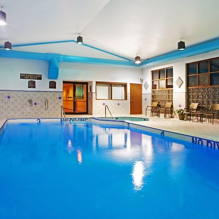 Candlewood Suites Grand Rapids Airport By Ihg Каскейд Экстерьер фото