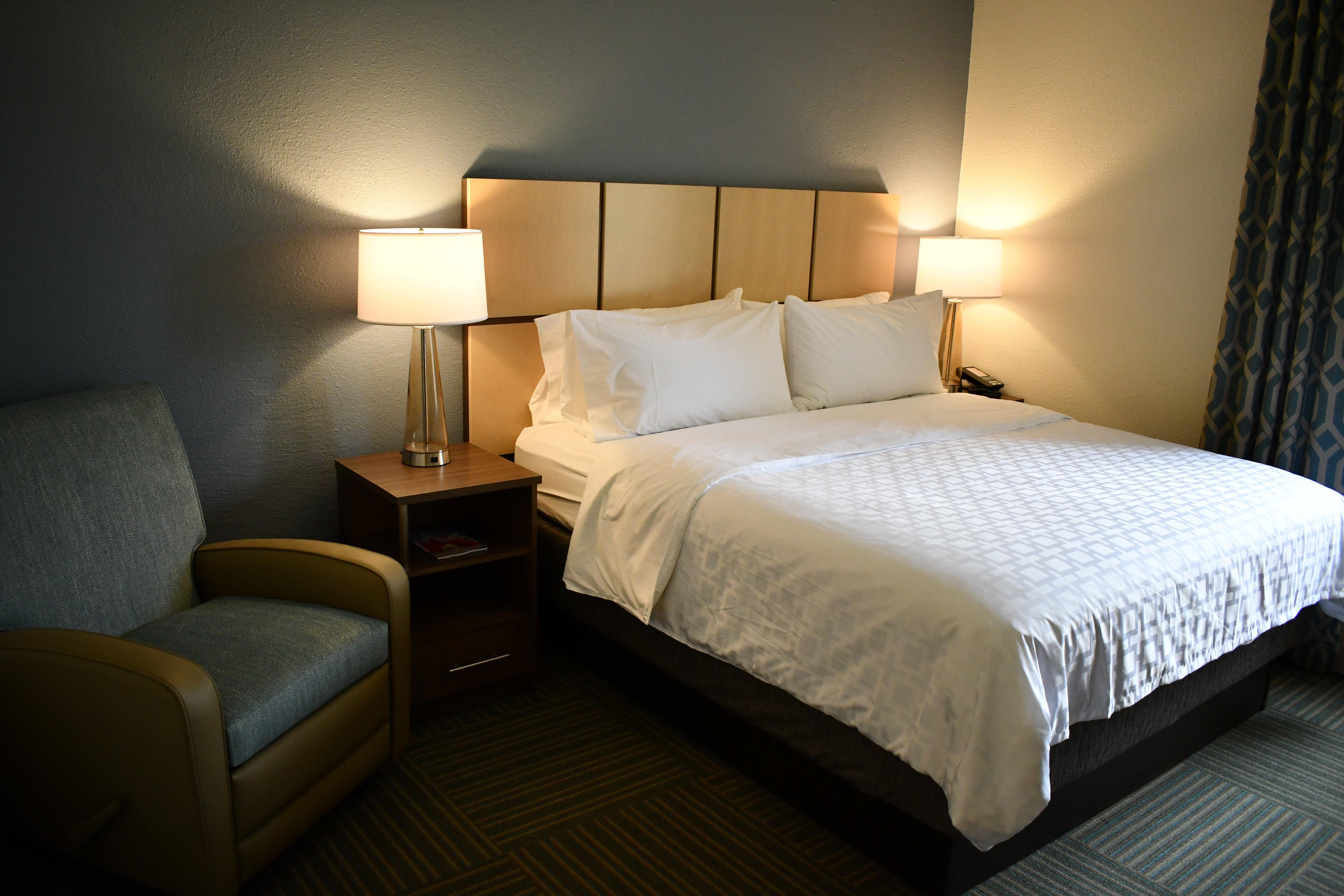 Candlewood Suites Grand Rapids Airport By Ihg Каскейд Экстерьер фото