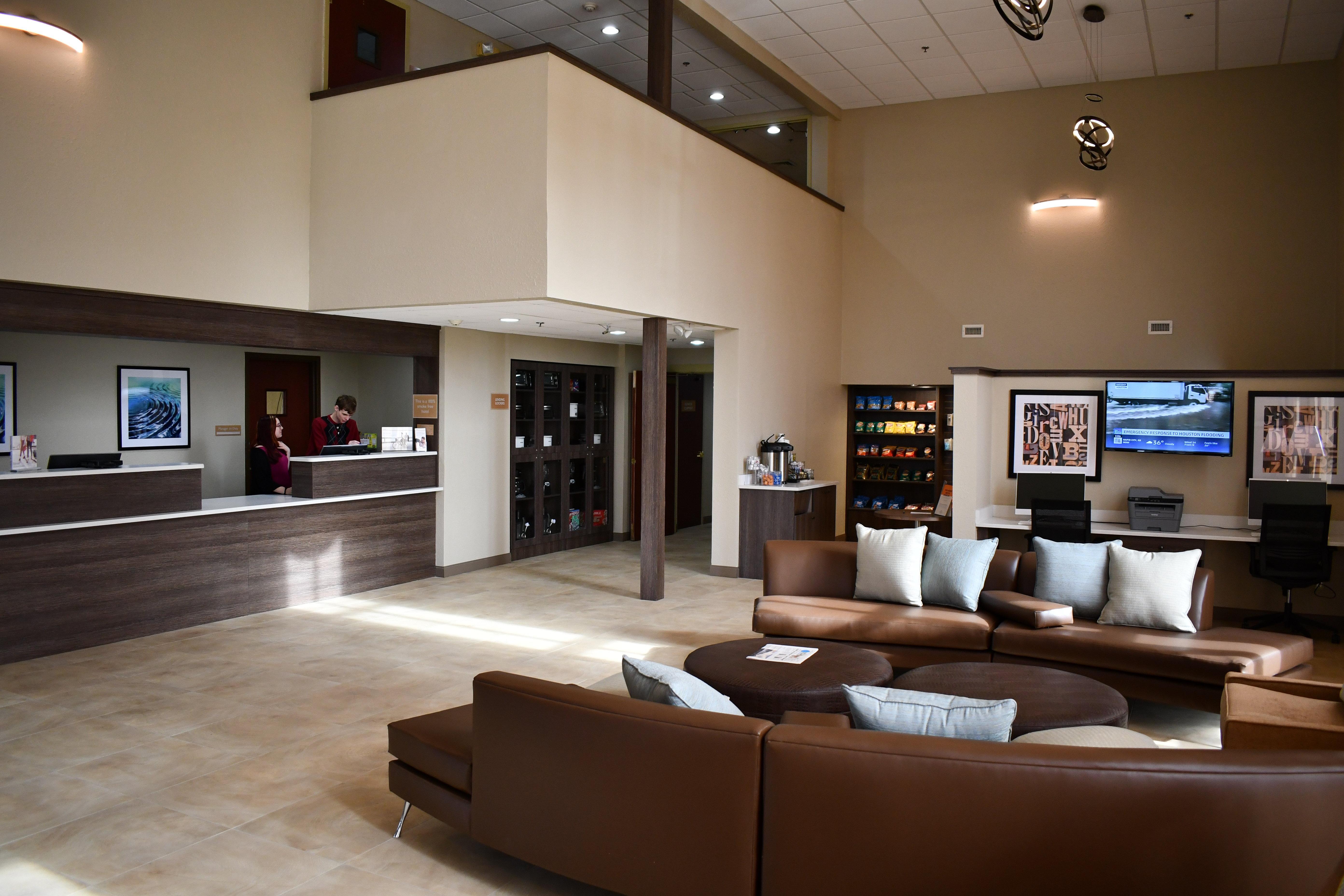 Candlewood Suites Grand Rapids Airport By Ihg Каскейд Экстерьер фото