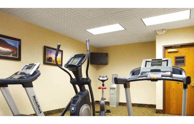 Candlewood Suites Grand Rapids Airport By Ihg Каскейд Экстерьер фото